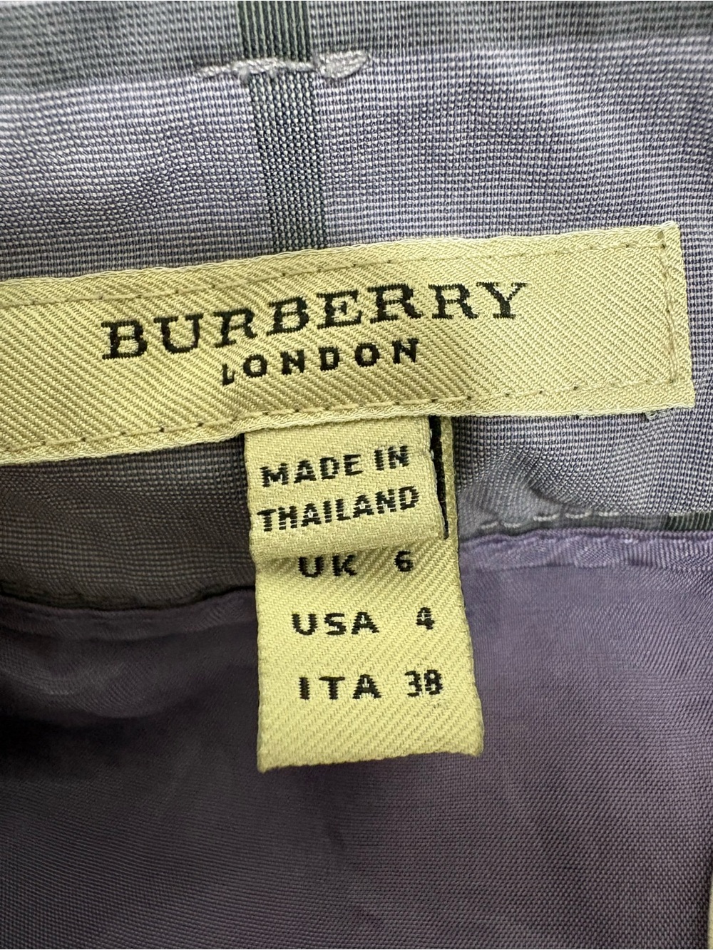 Burberry Lavender Plaid Pleated Mini Skirt with Belt - Picture 3 of 6